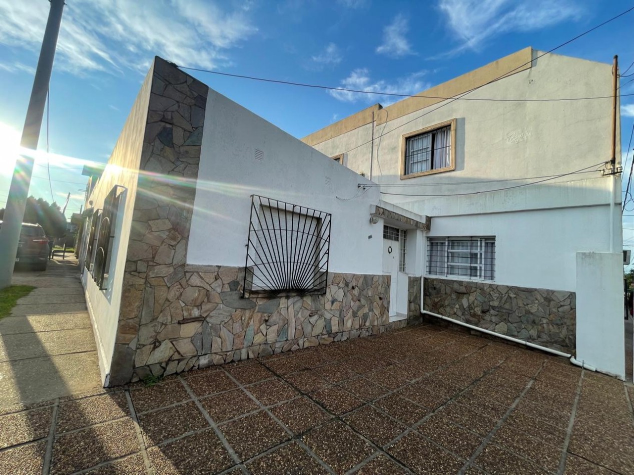 VENTA 2 CASAS EN UN MISMO TERRENO