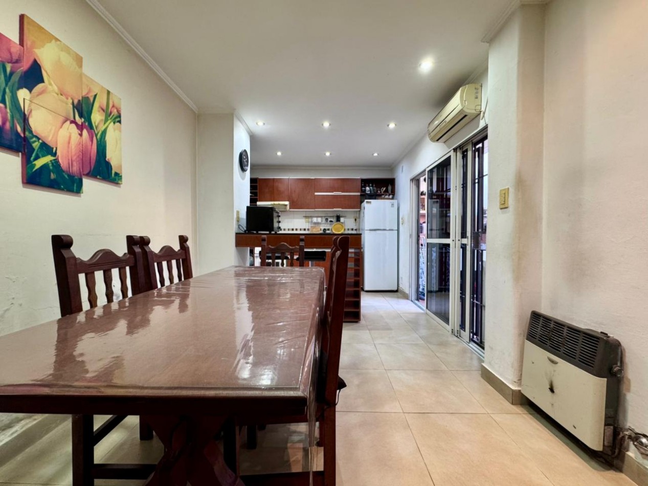 CASA EN VENTA EN EL CENTRO DE PARANA- Carbo y 9 de Julio | Apta credito