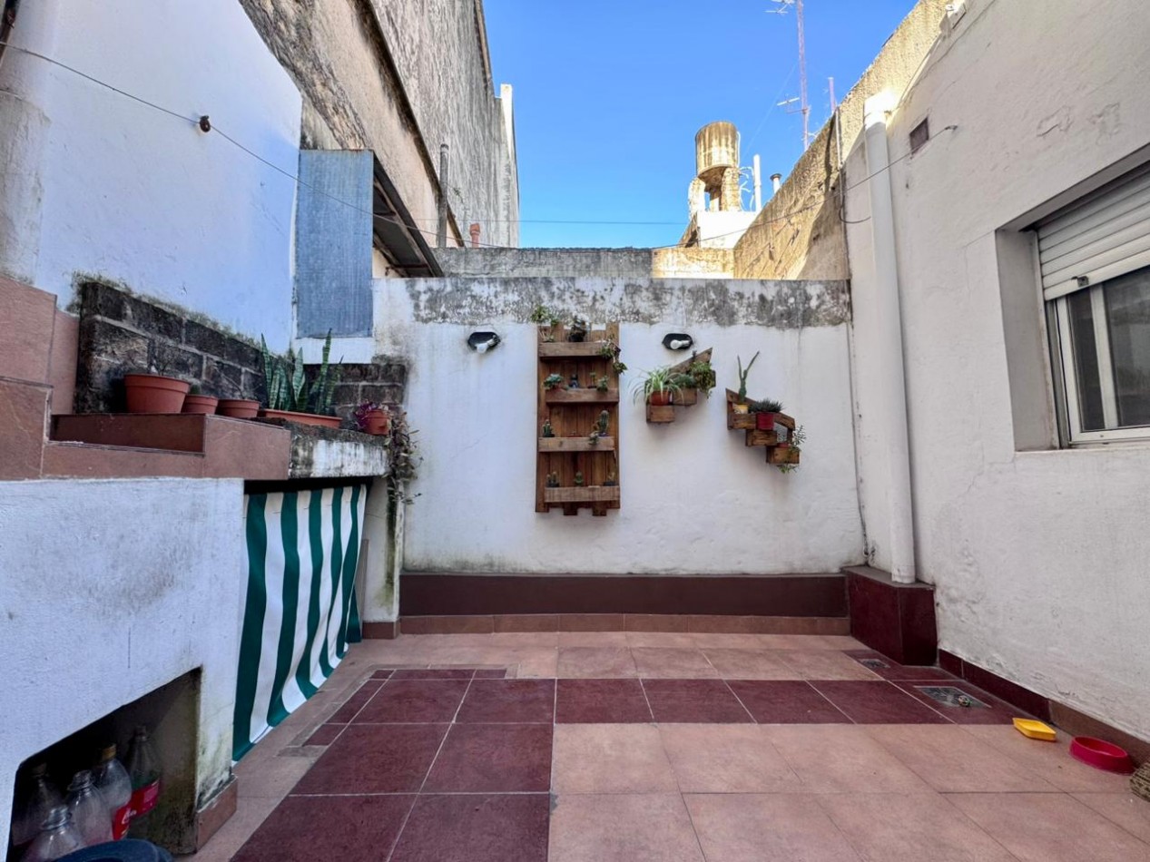 CASA EN VENTA EN EL CENTRO DE PARANA- Carbo y 9 de Julio | Apta credito