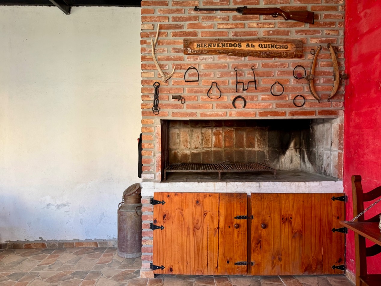 VENTA CASA DOS DORMITORIOS EN CALLE SANTA MARIA
