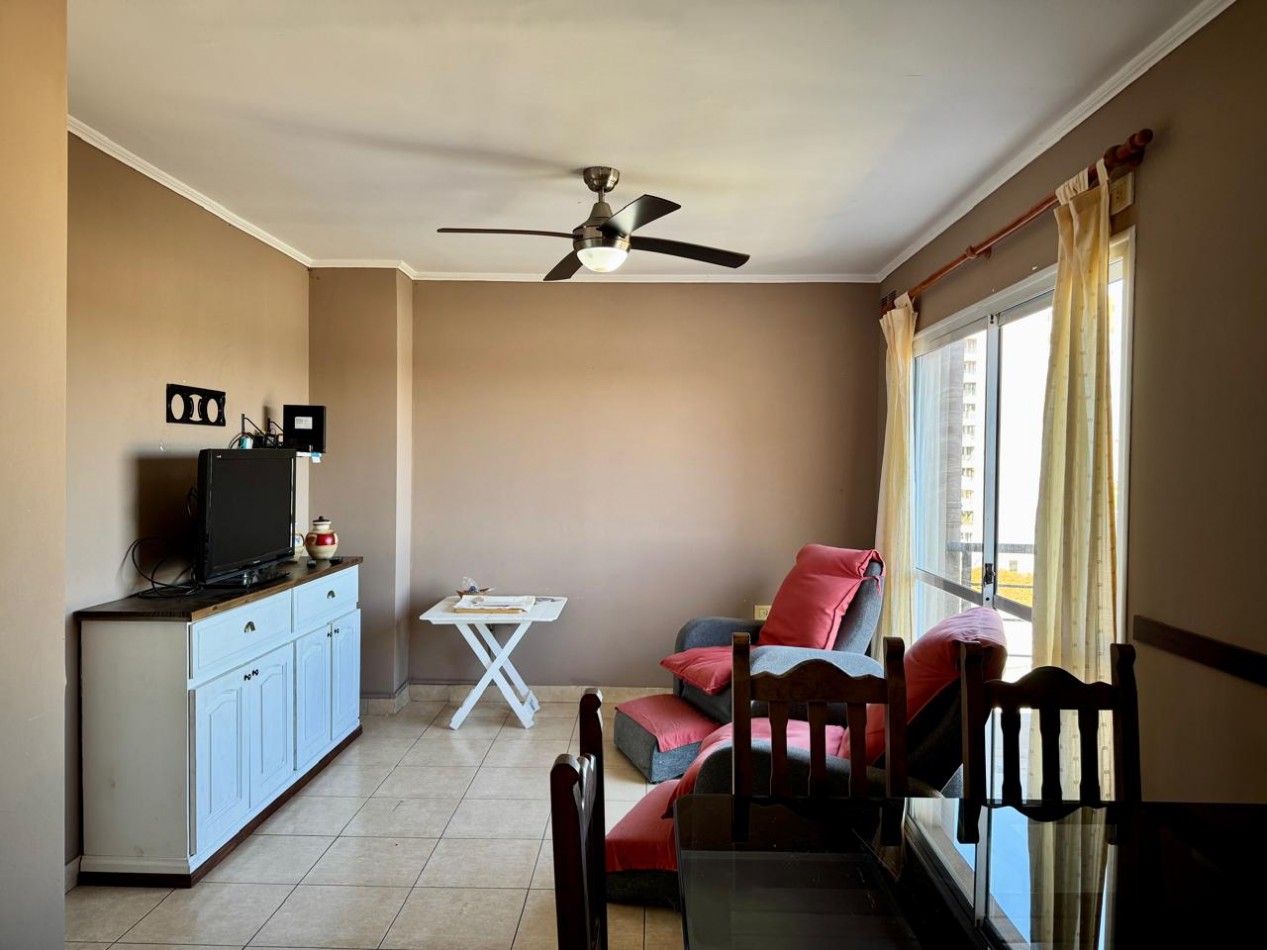 ALQUILER DEPTO 1 DORM CENTRICO AMOBLADO