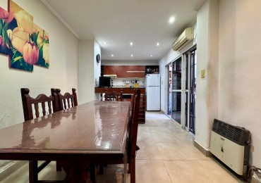CASA EN VENTA EN EL CENTRO DE PARANA- Carbo y 9 de Julio | Apta credito